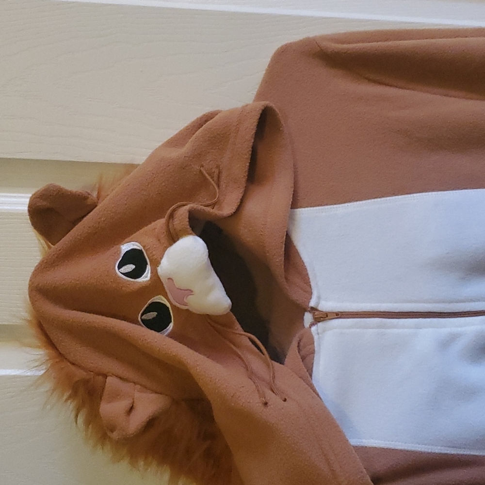 LION ONE PIECE